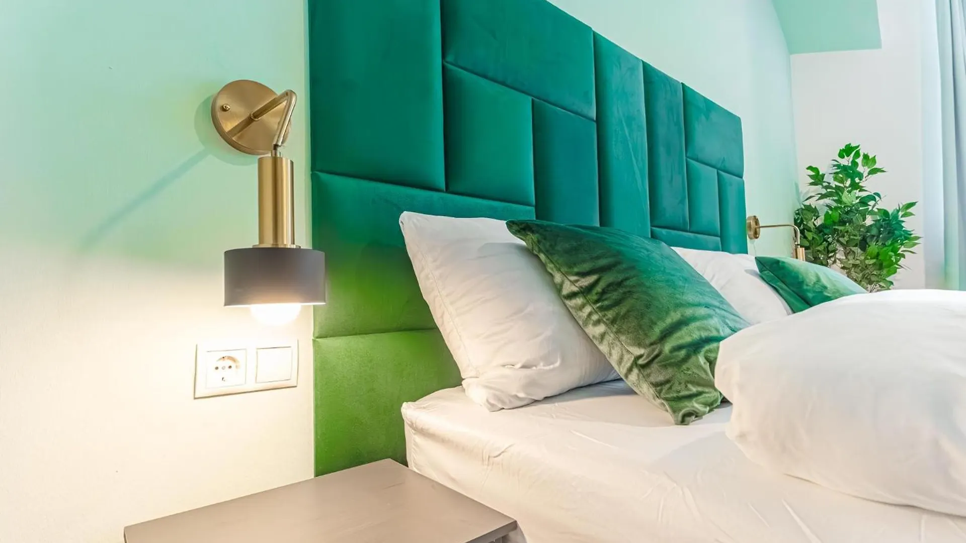 Westbahnhof - Kingbed Studio With Ensuite Washer 비엔나 0*,  오스트리아
